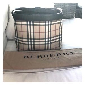 Authentic Burberry Vintage Nova Check Tote